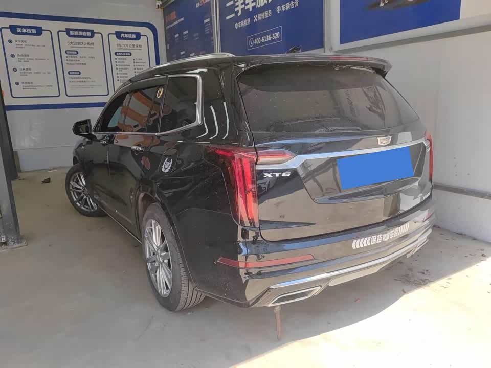 Cadillac XT6