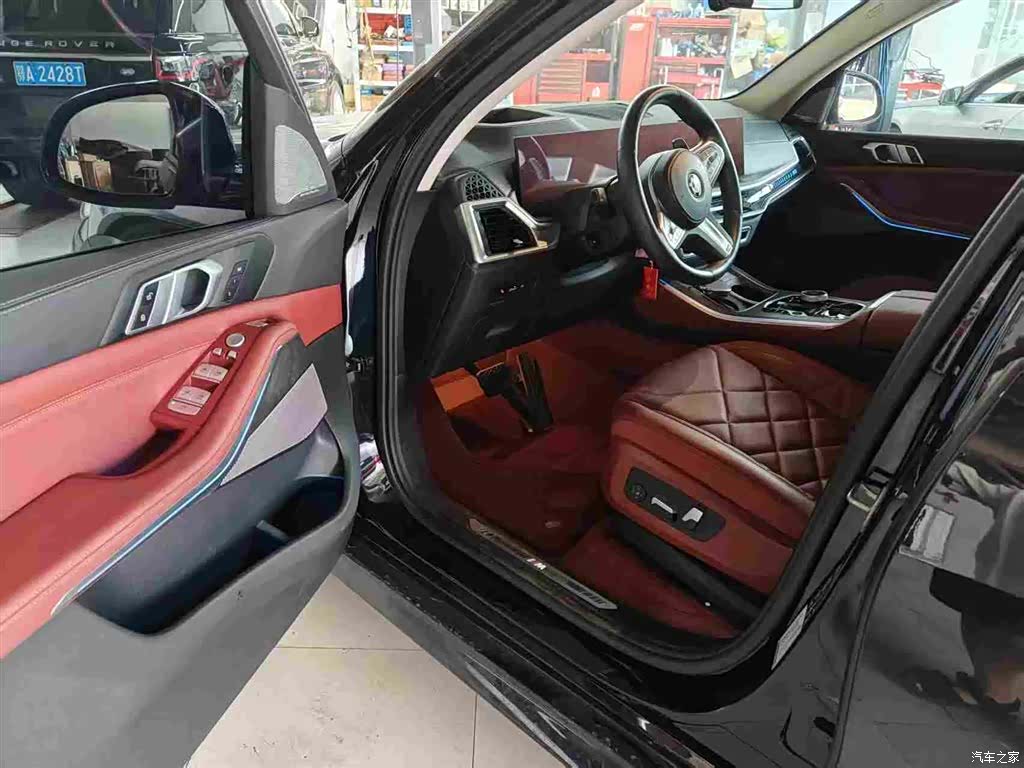 BMW X5, 2024 все фото