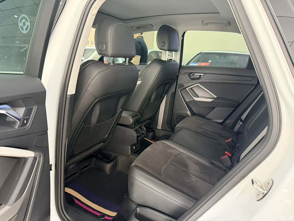 Audi Q3, 2020 21