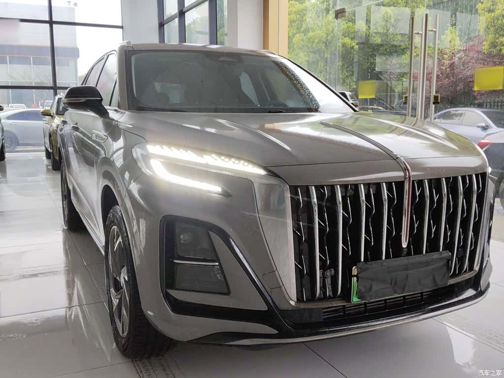 Hongqi HS3, 2025 22
