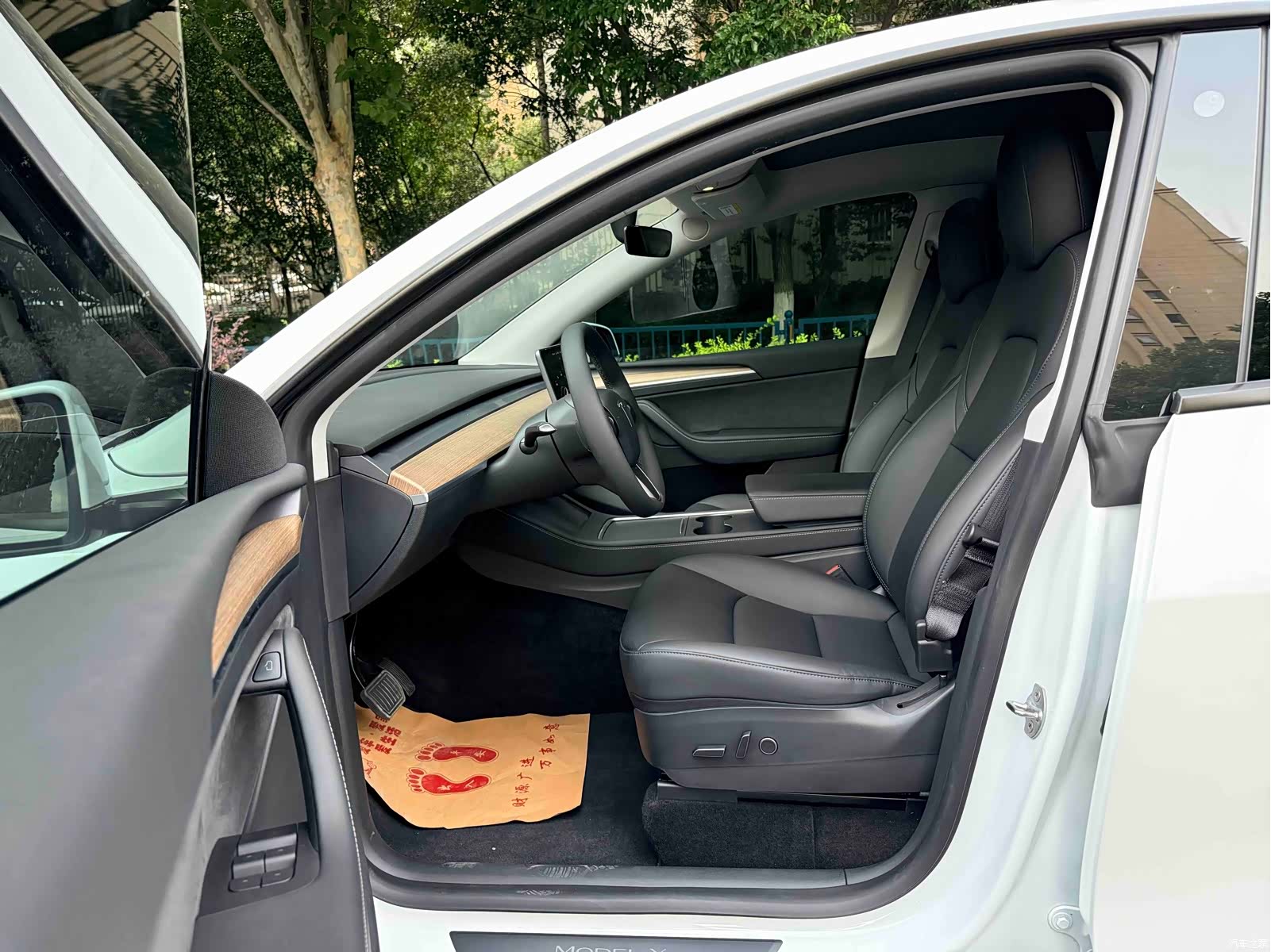 Tesla Model Y, 2021 7