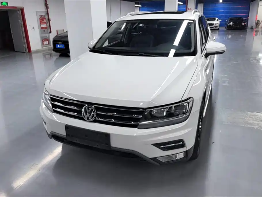 Volkswagen Tiguan L