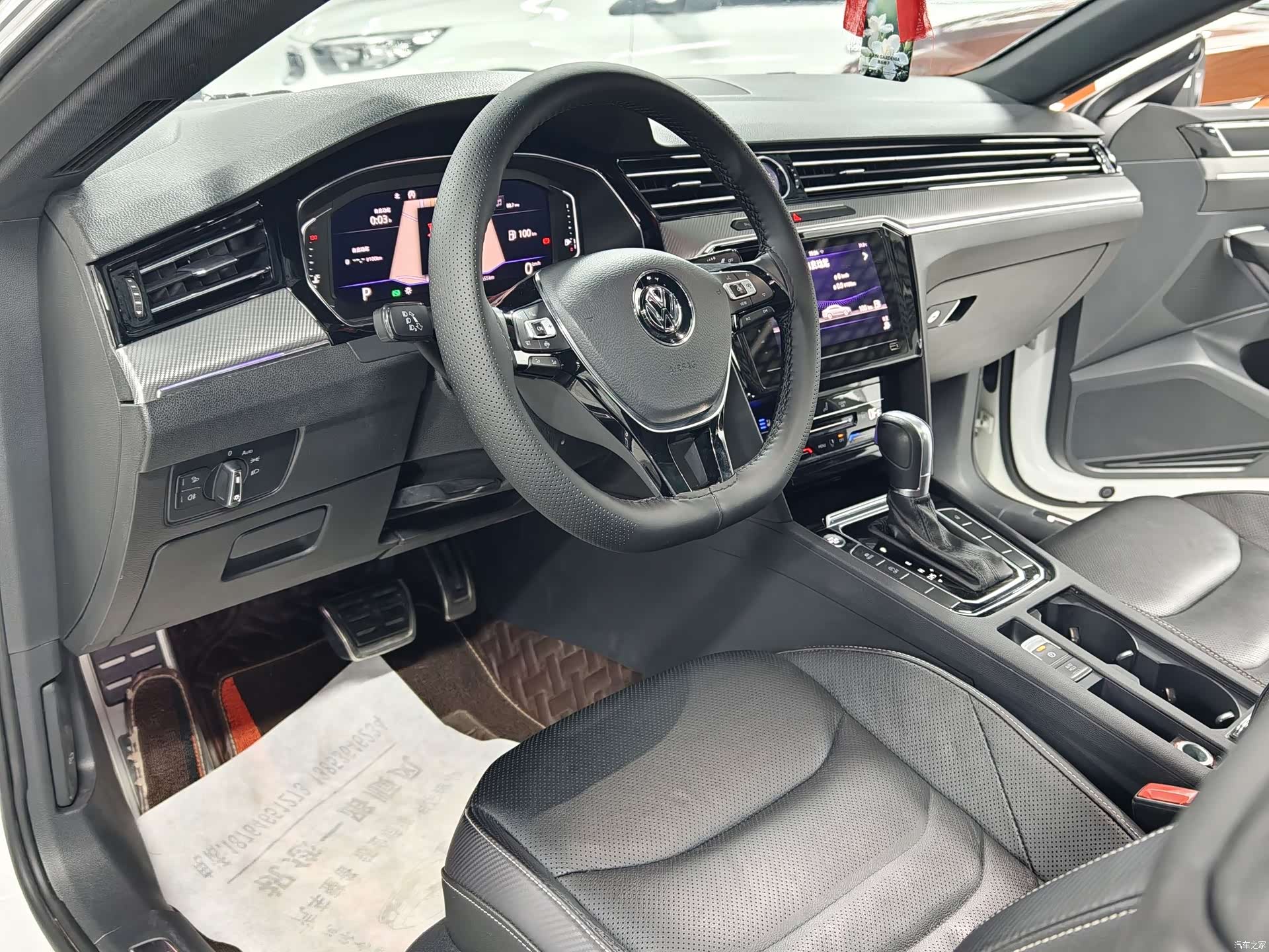 Volkswagen CC, 2020 14