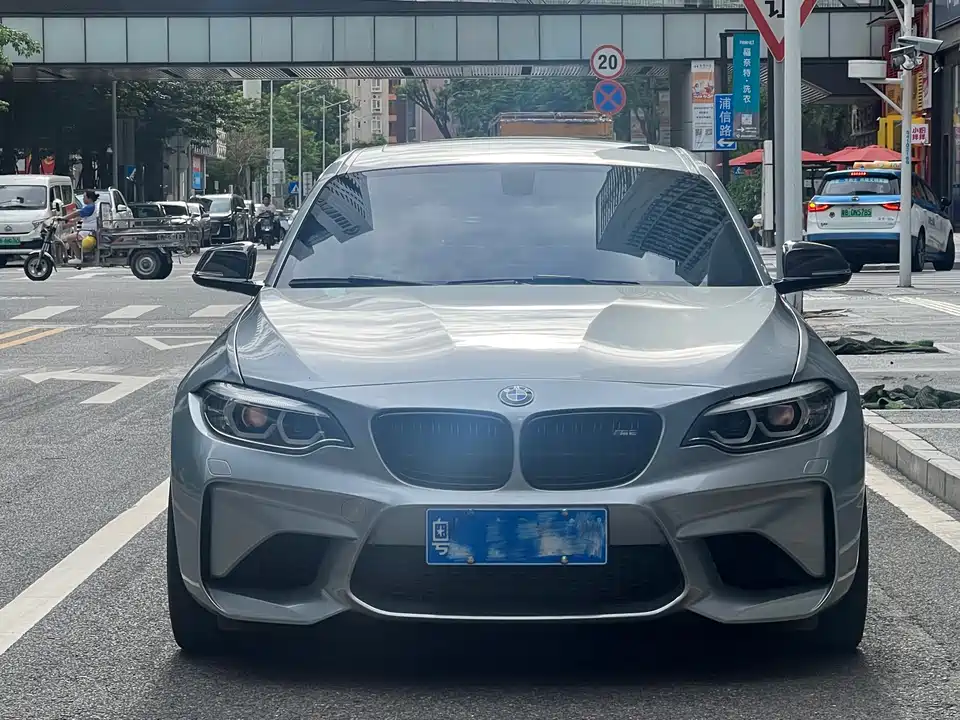 BMW M2