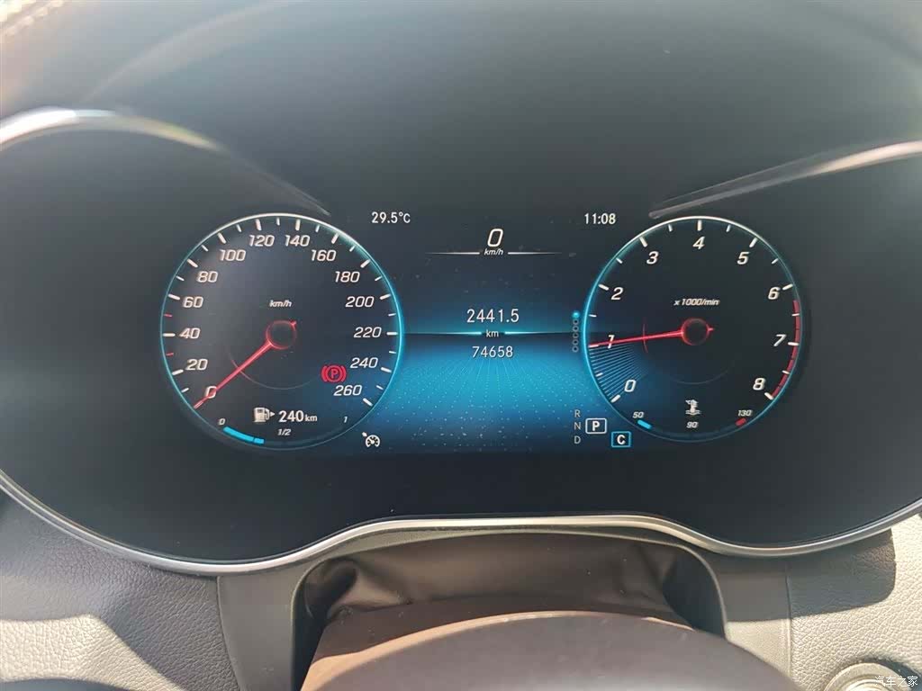 Mercedes-Benz GLC, 2022 13