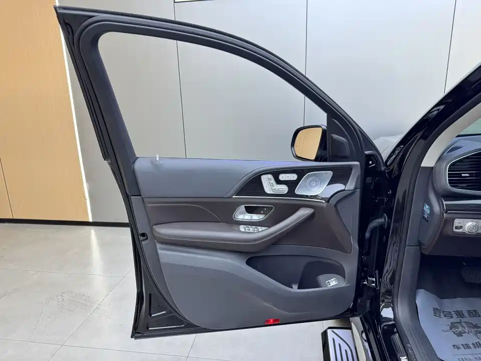 Mercedes-Benz GLS