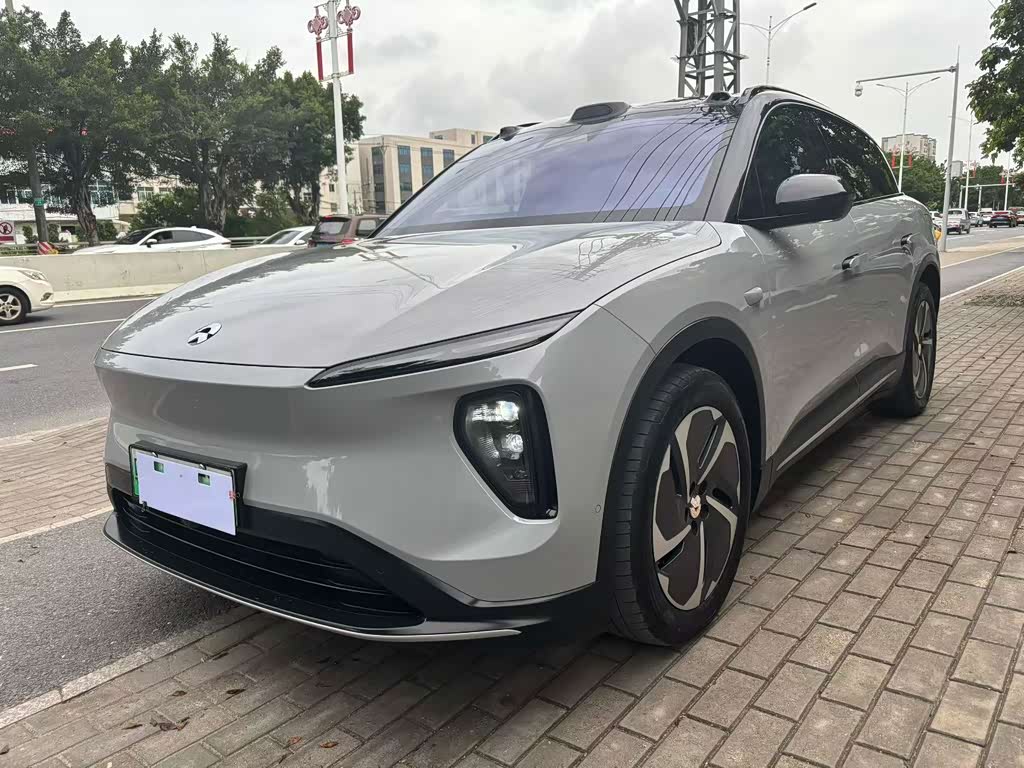 NIO ES6
