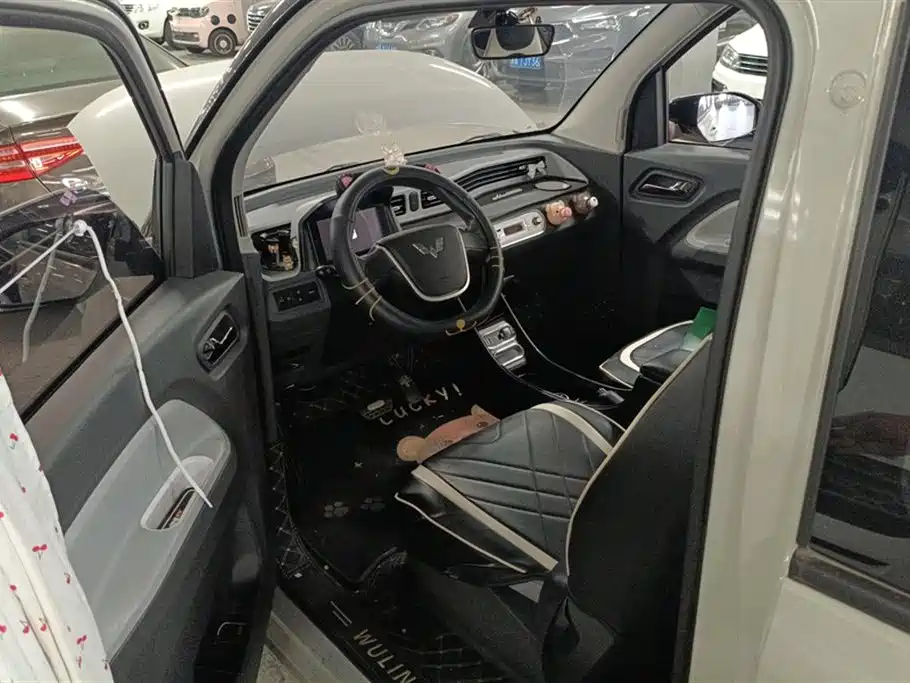 Wuling Hongguang MINIEV