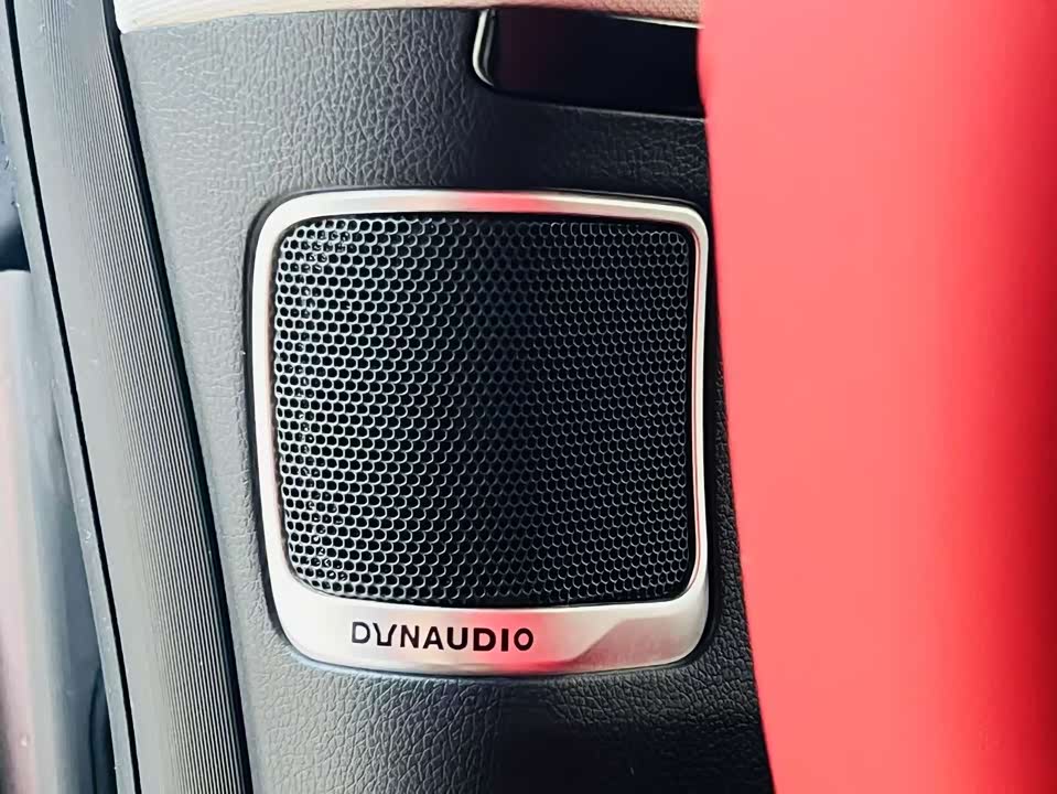 XPENG P7 XPENG P7