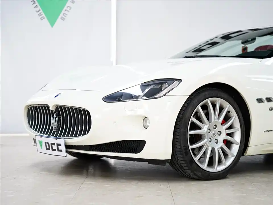 Maserati GranCabrio