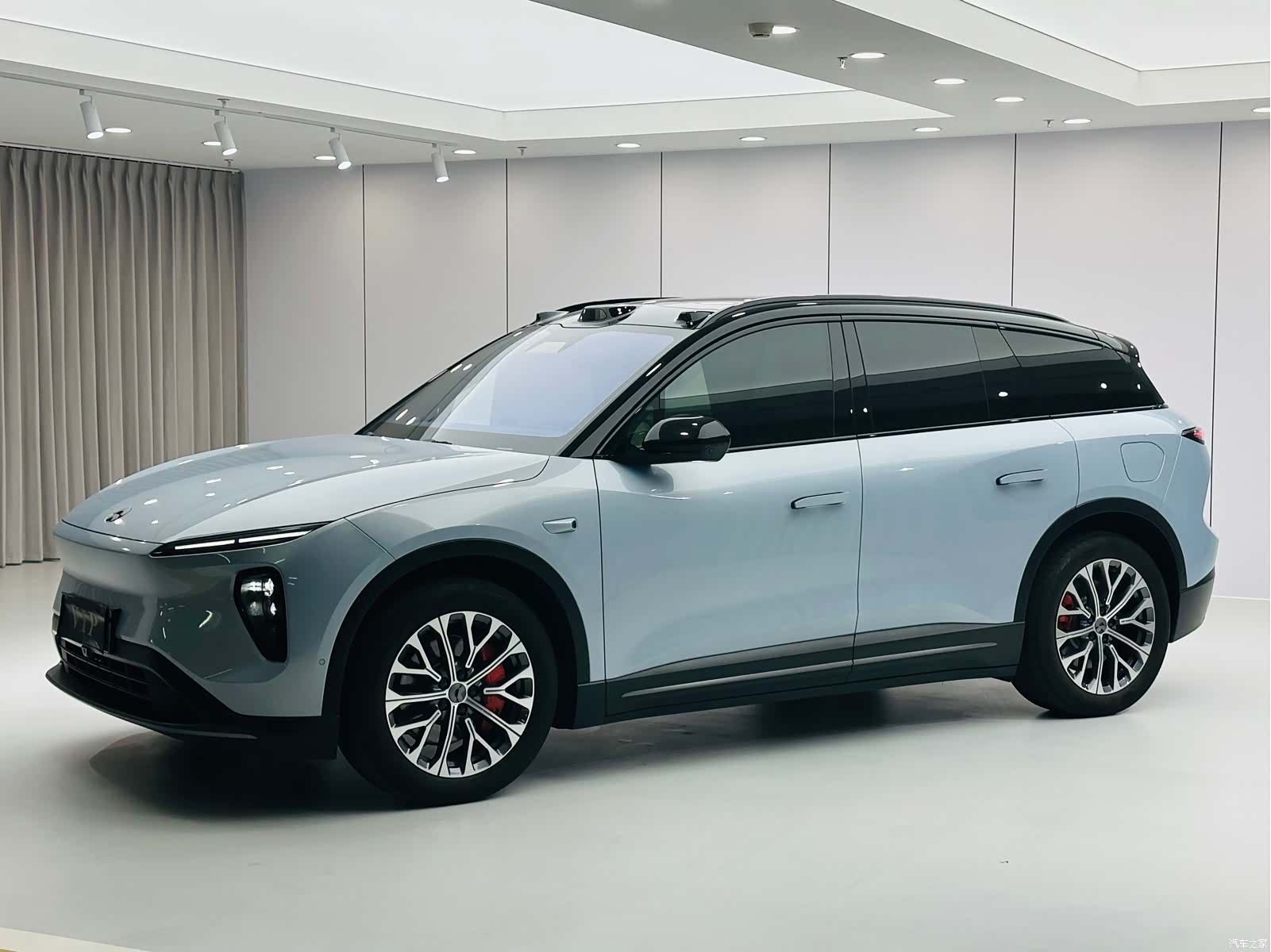 NIO ES6, 2023 1