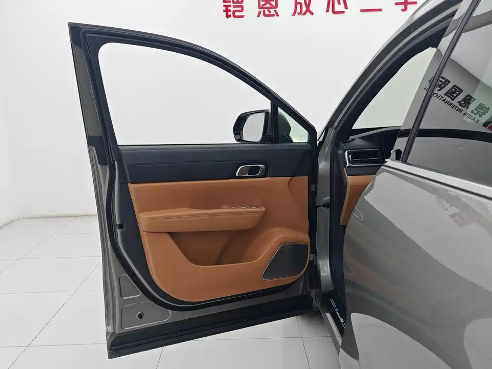 Li Auto Ideal ONE