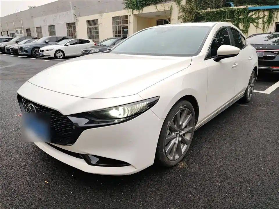 Mazda 3 Angkesaila