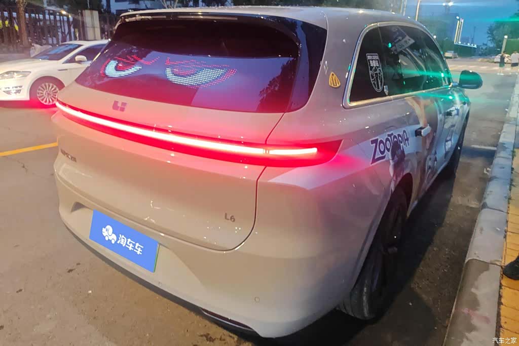 Li Auto L6, 2024 3