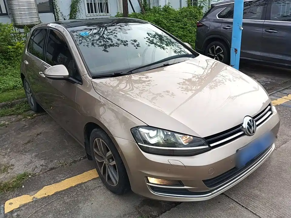 Volkswagen golf