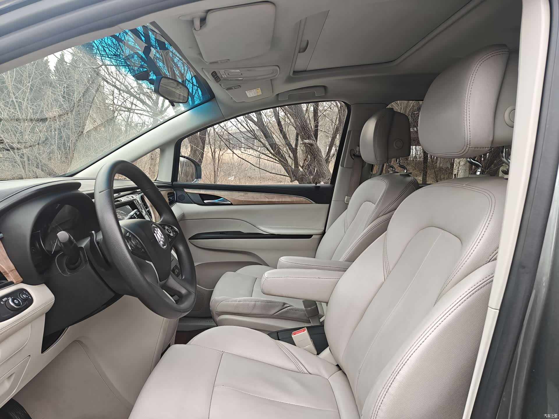 Buick GL8, 2018 4