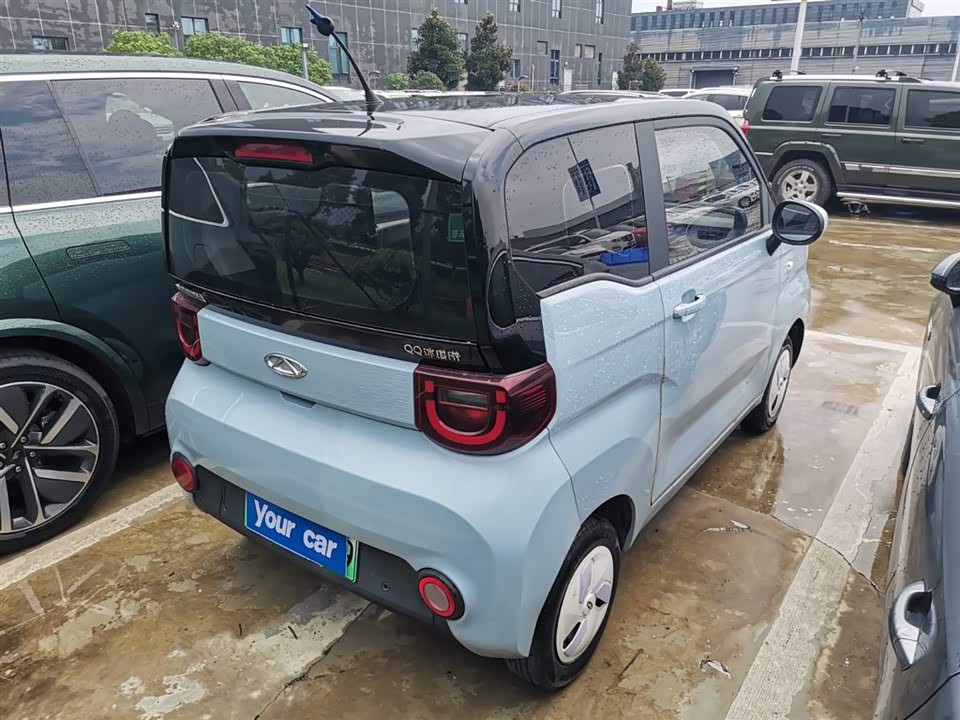 Chery QQ ice cream