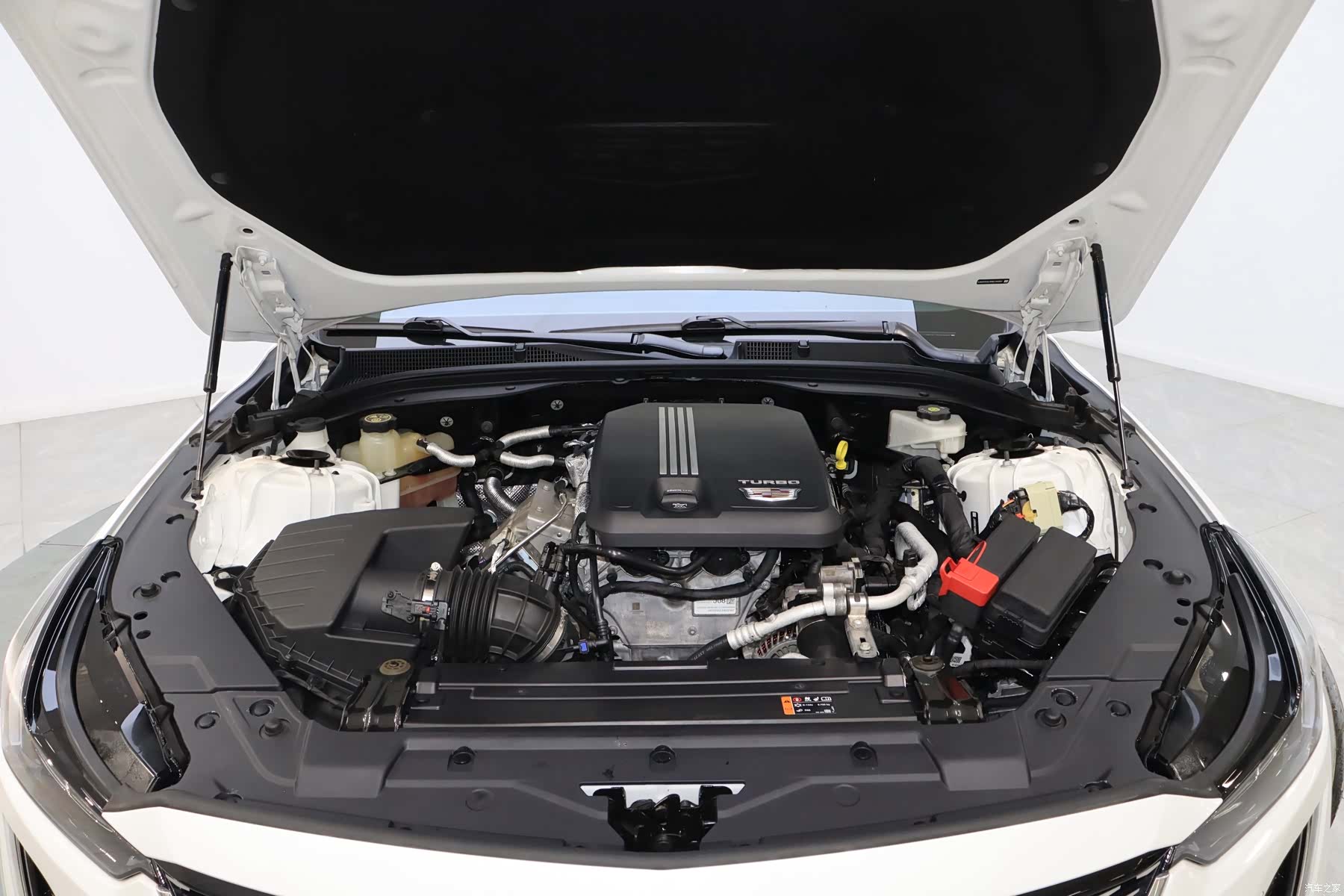 Cadillac CT5, 2023 11