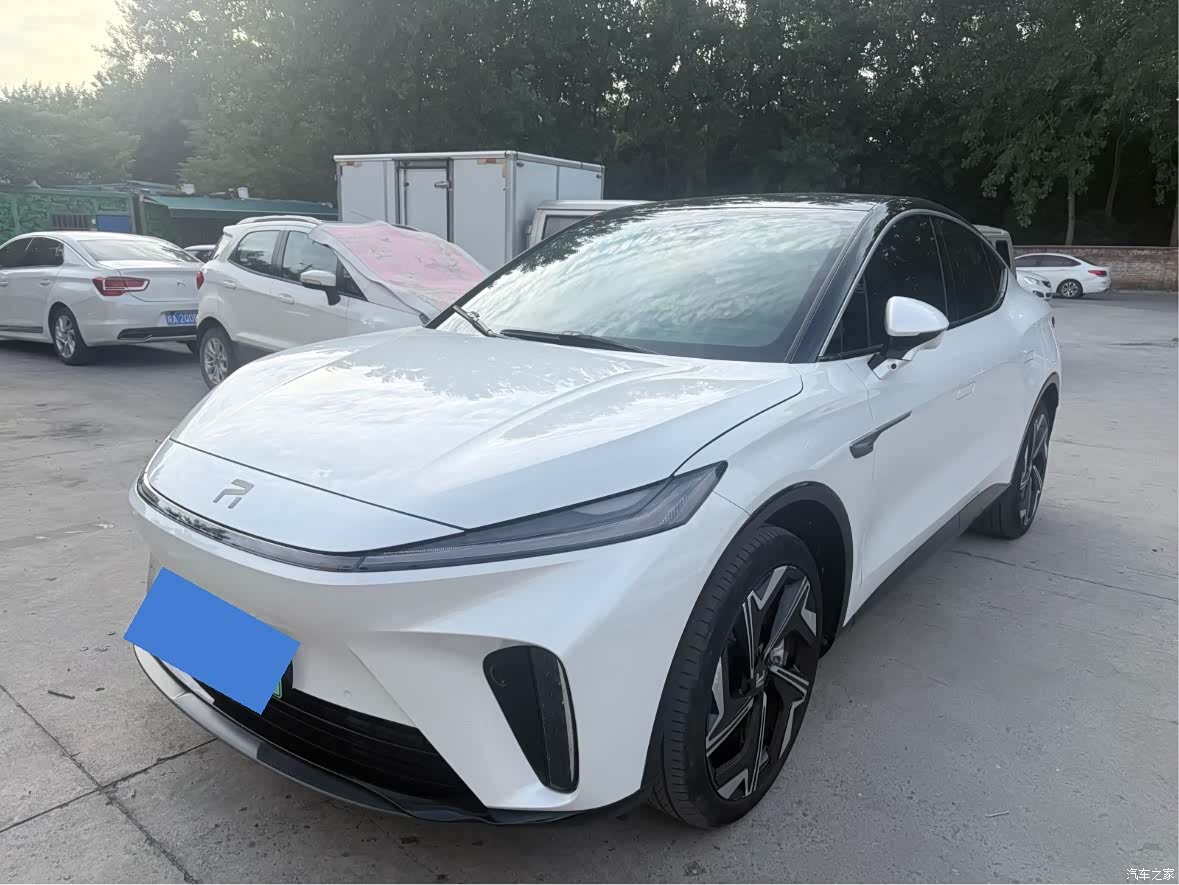 Rising Auto R7, 2024 3