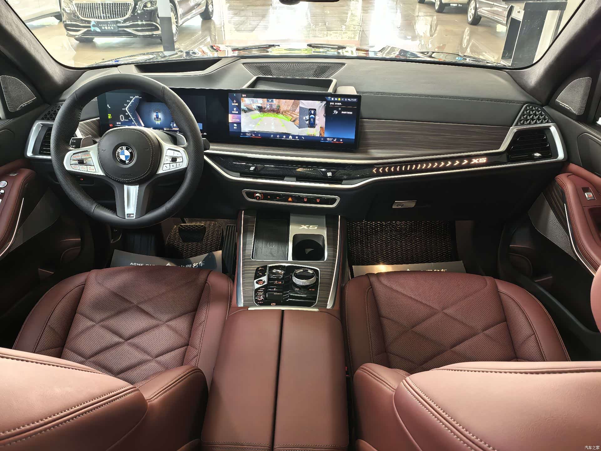 BMW X5, 2024 все фото