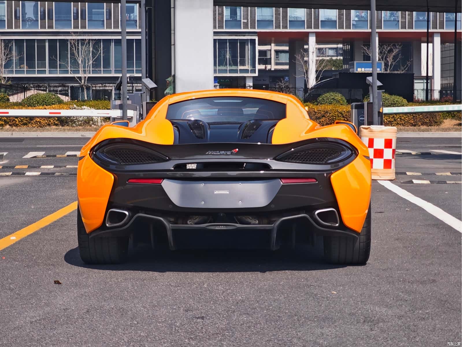 McLaren 540C, 2017 8
