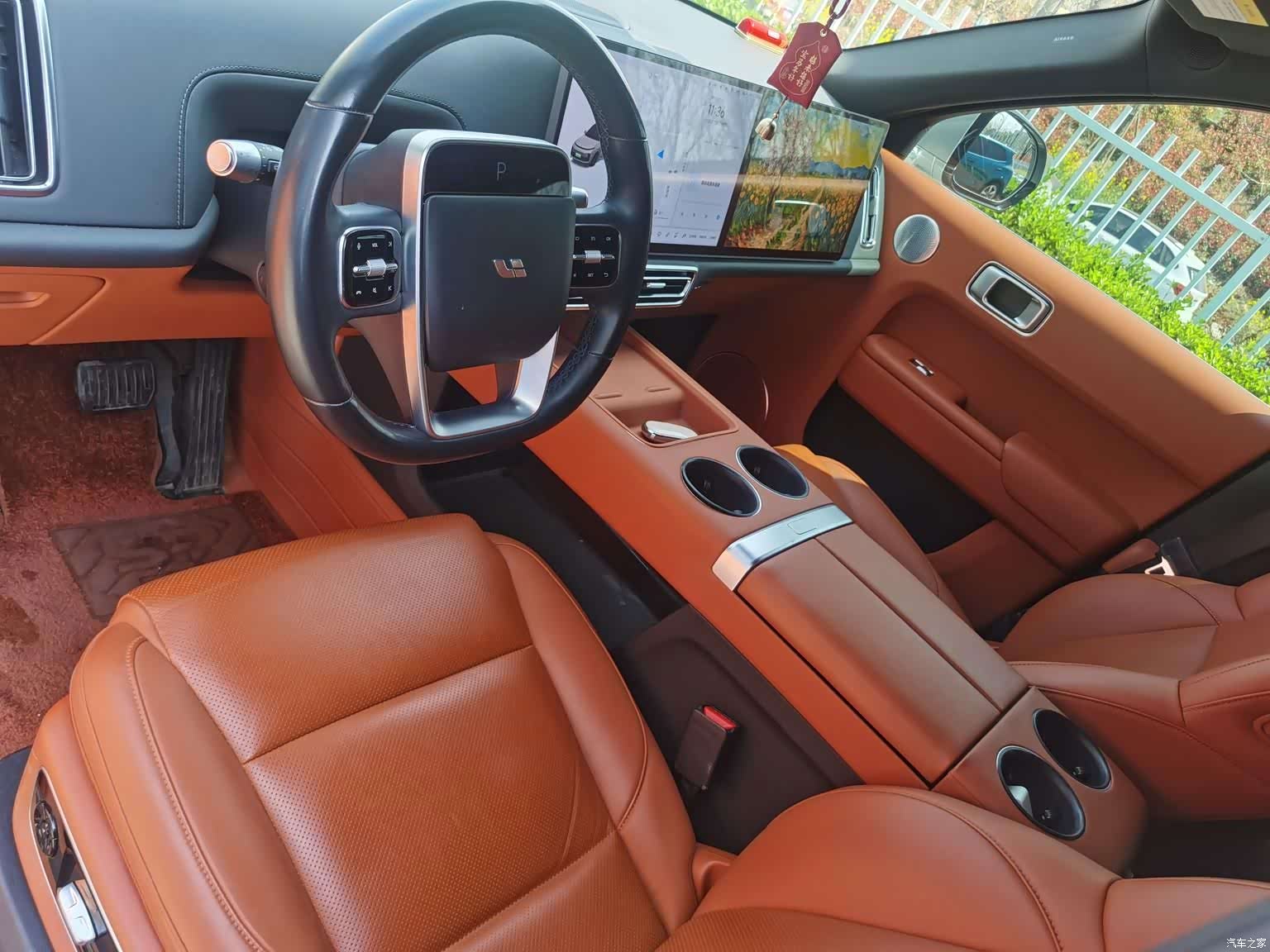 Li Auto L8, 2023 12