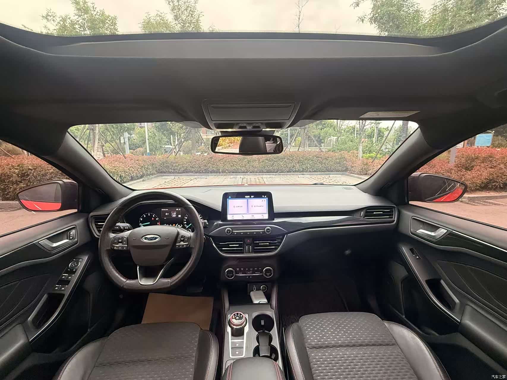 Ford Focus, 2020 23