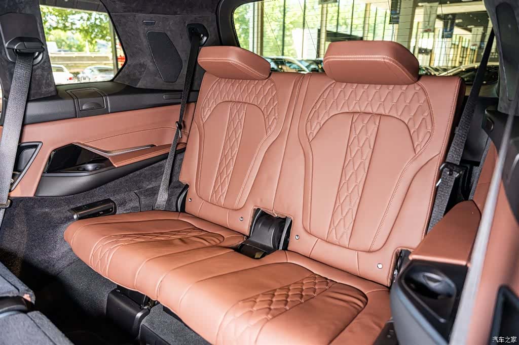 BMW X7, 2024 17