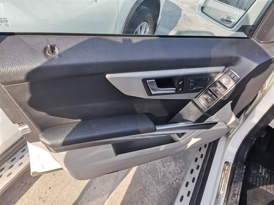 Mercedes-Benz GLK class