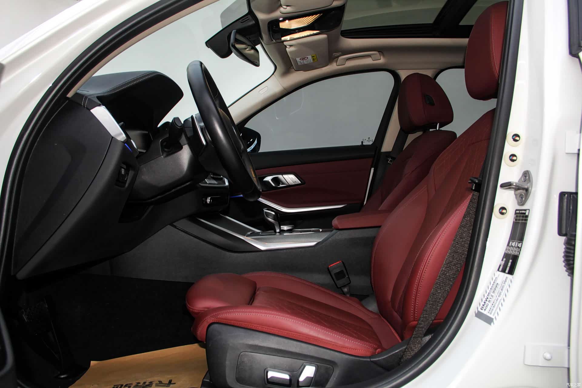 BMW 3 Series, 2022 8