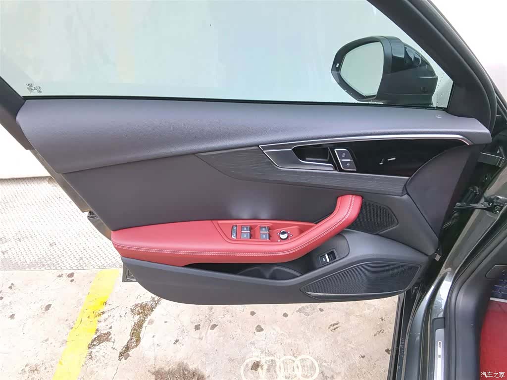 Audi A4L, 2024 12