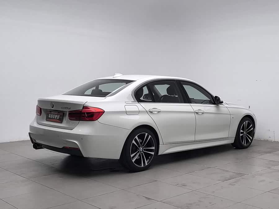 BMW 3 Series 2019, фото 2