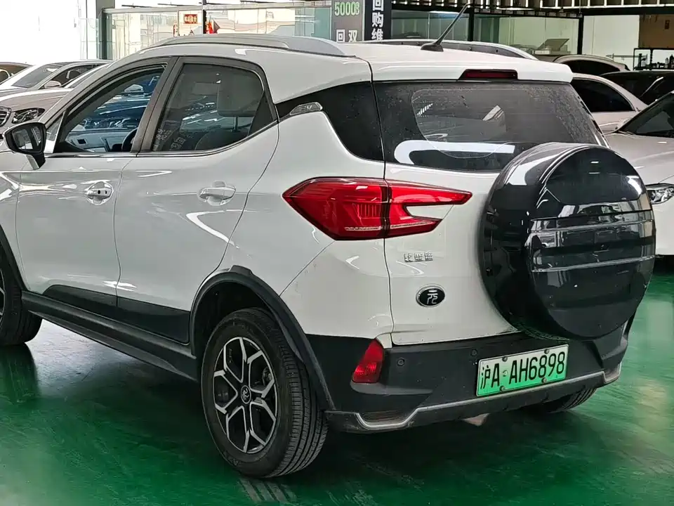BYD Yuan Pro BYD Yuan Pro