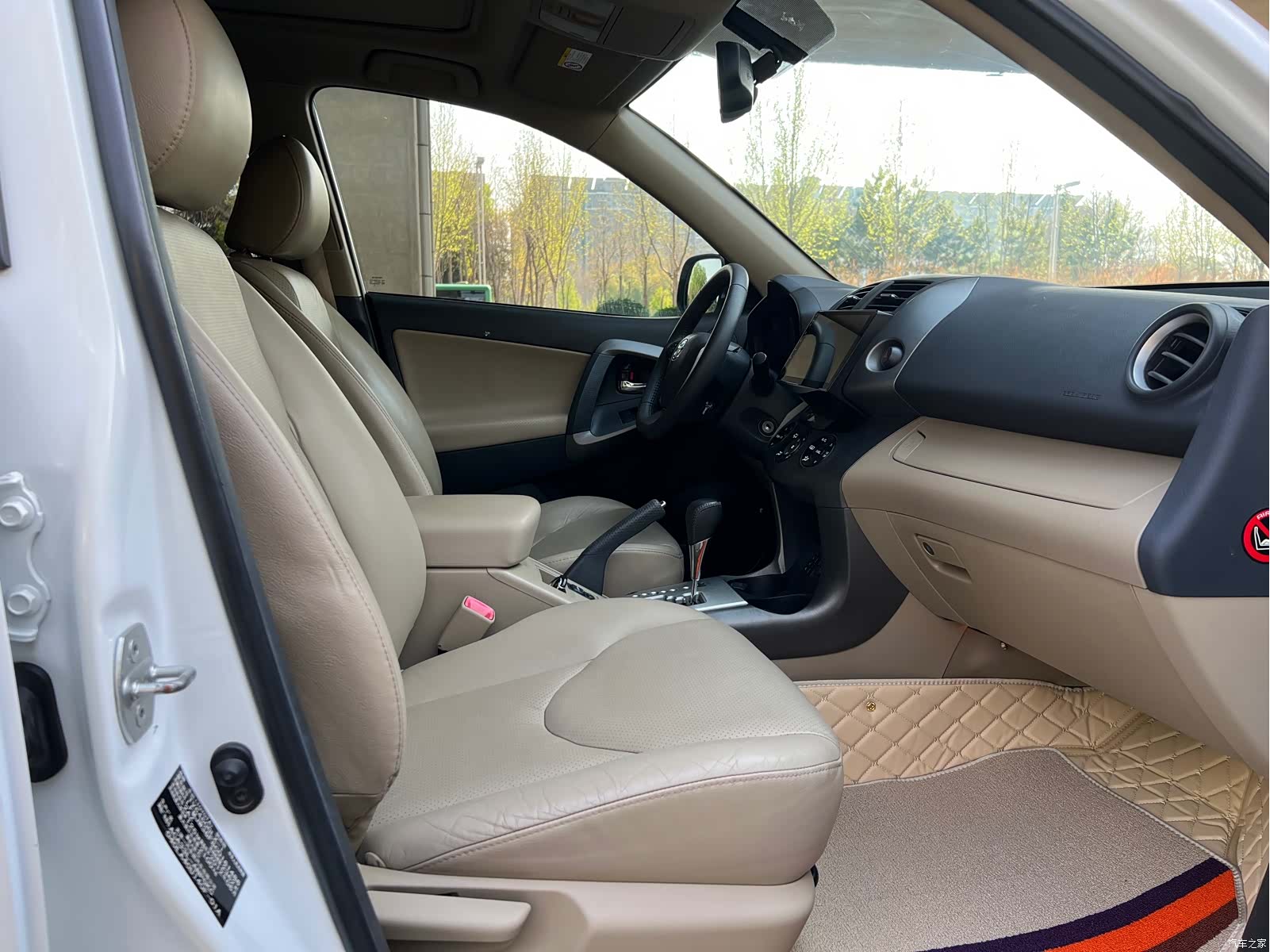 Toyota RAV4, 2012 13