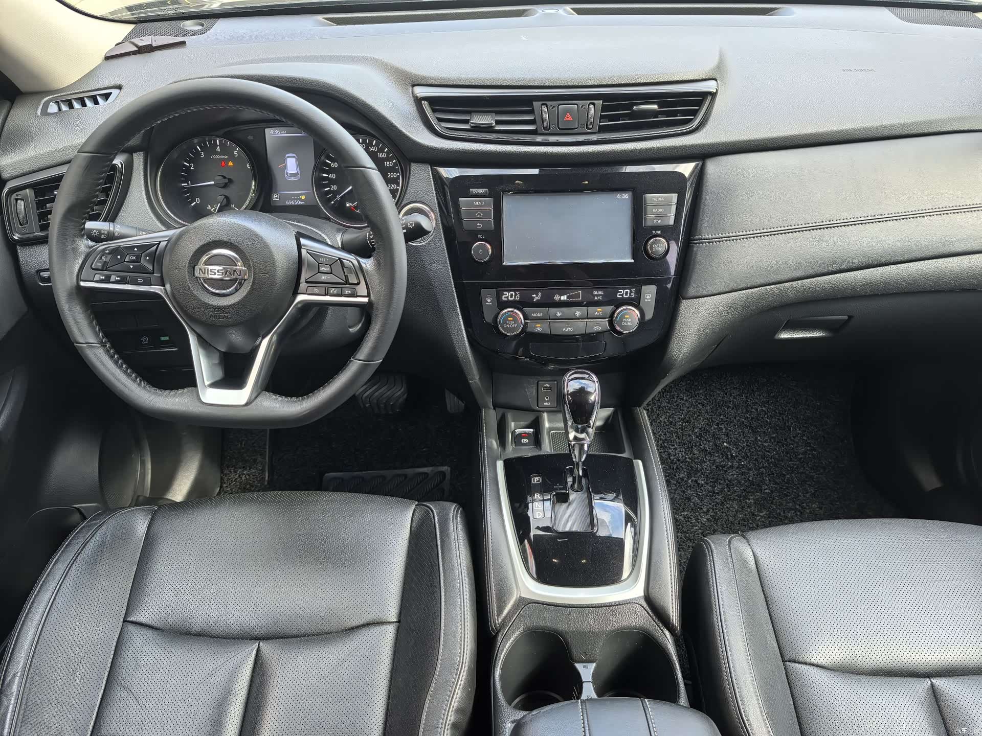 Nissan X-Trail, 2018 все фото