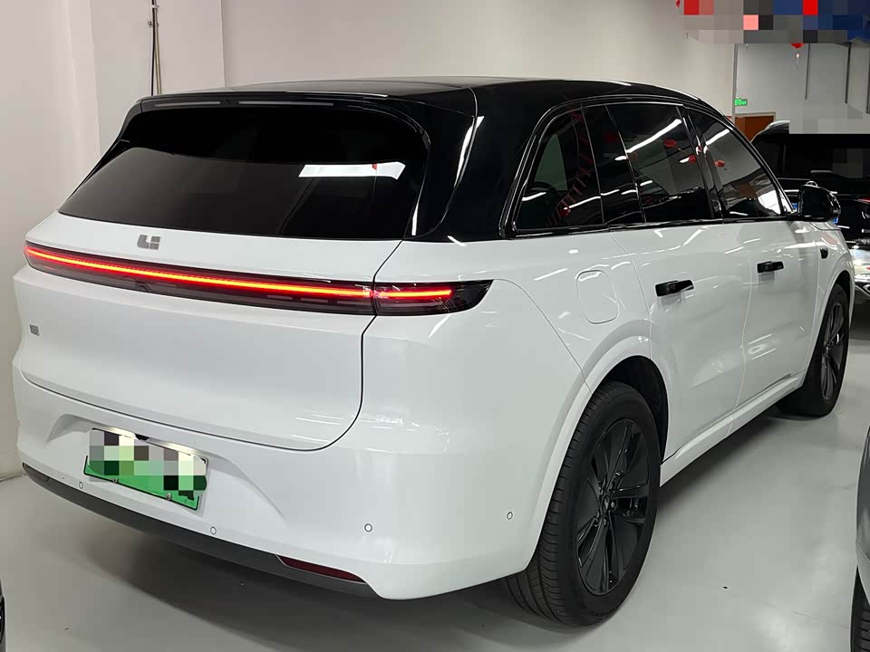 Li Auto Ideal L6