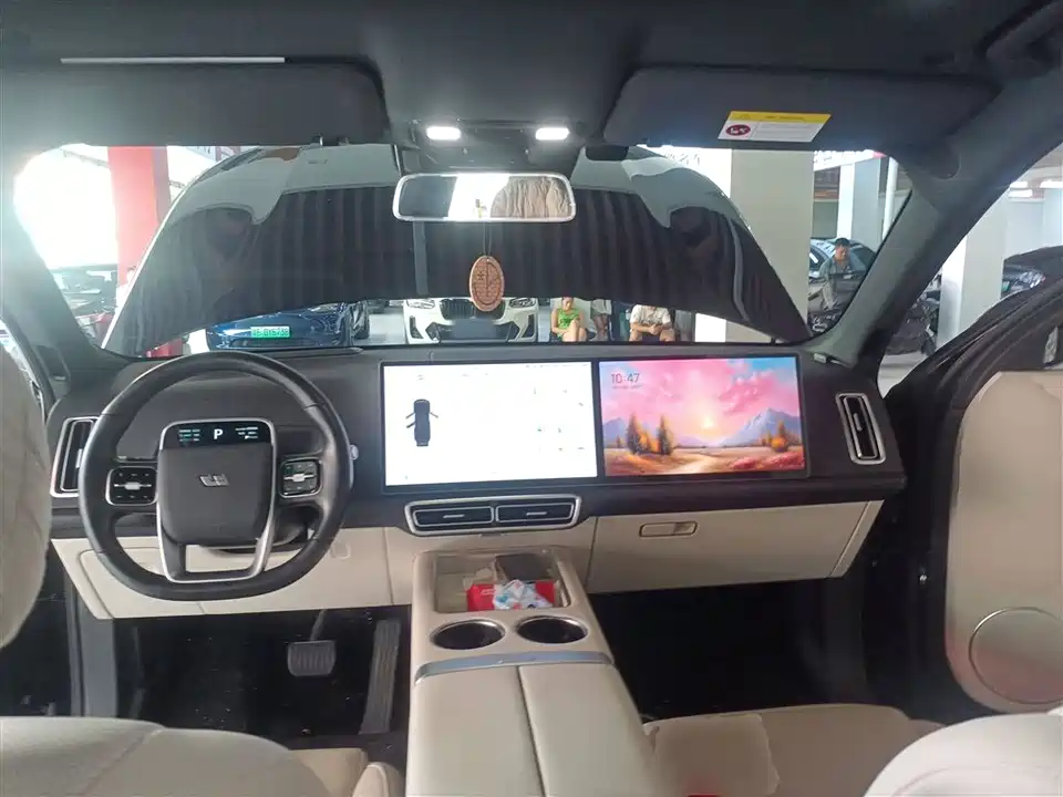 Li Auto Ideal L8