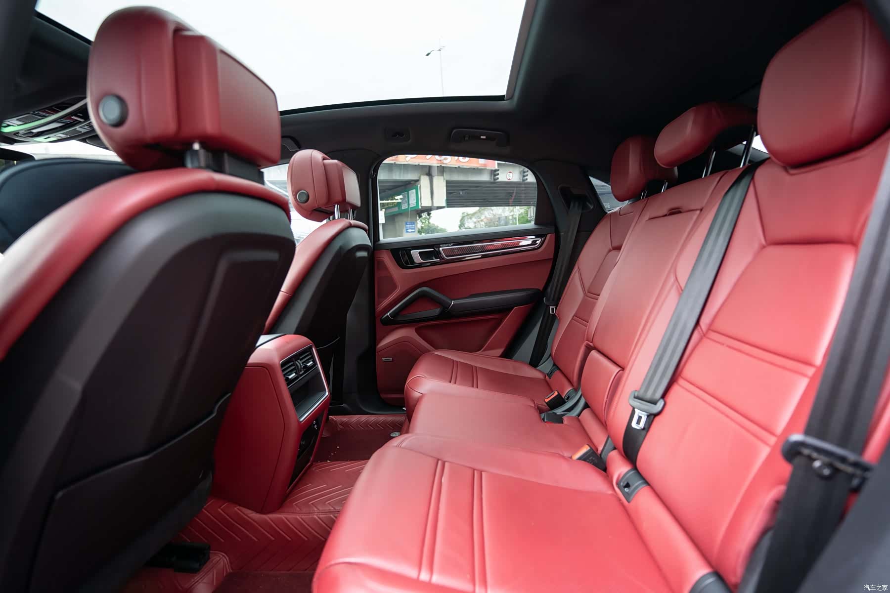 Porsche Cayenne, 2020 9