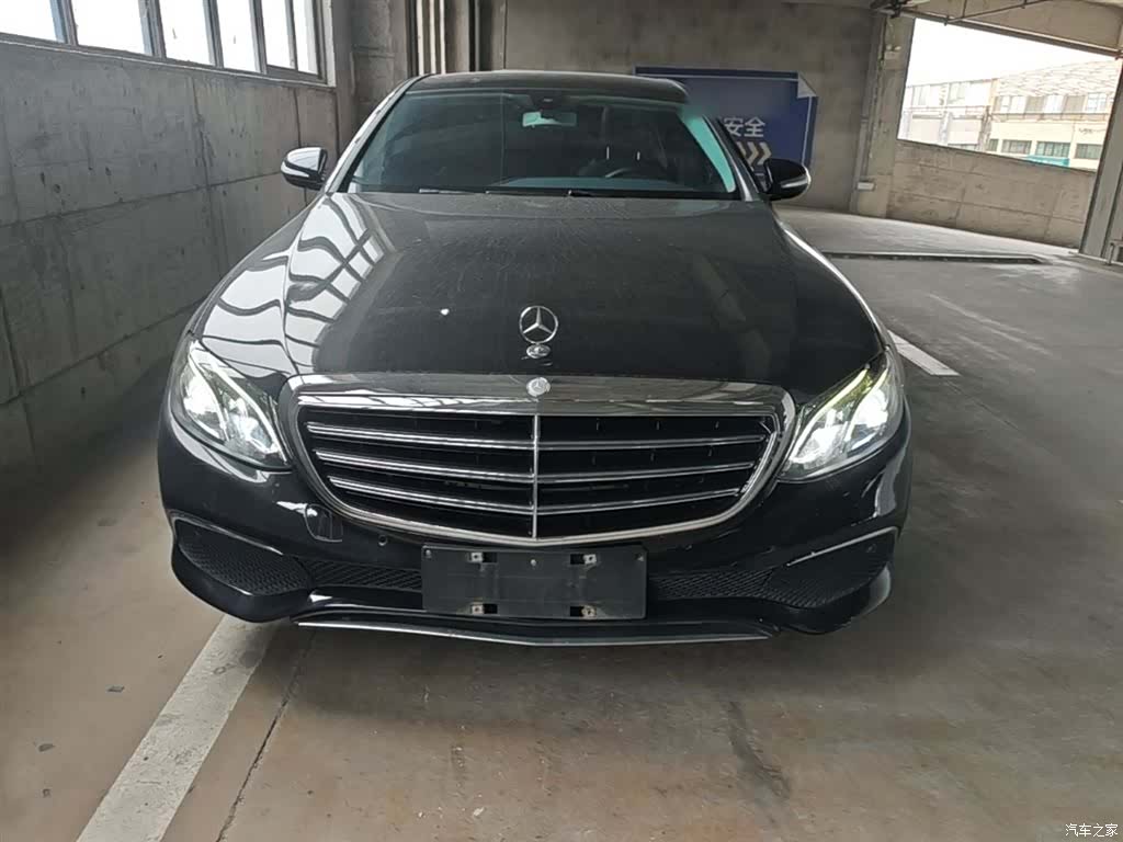 Mercedes-Benz E-Class, 2018 3