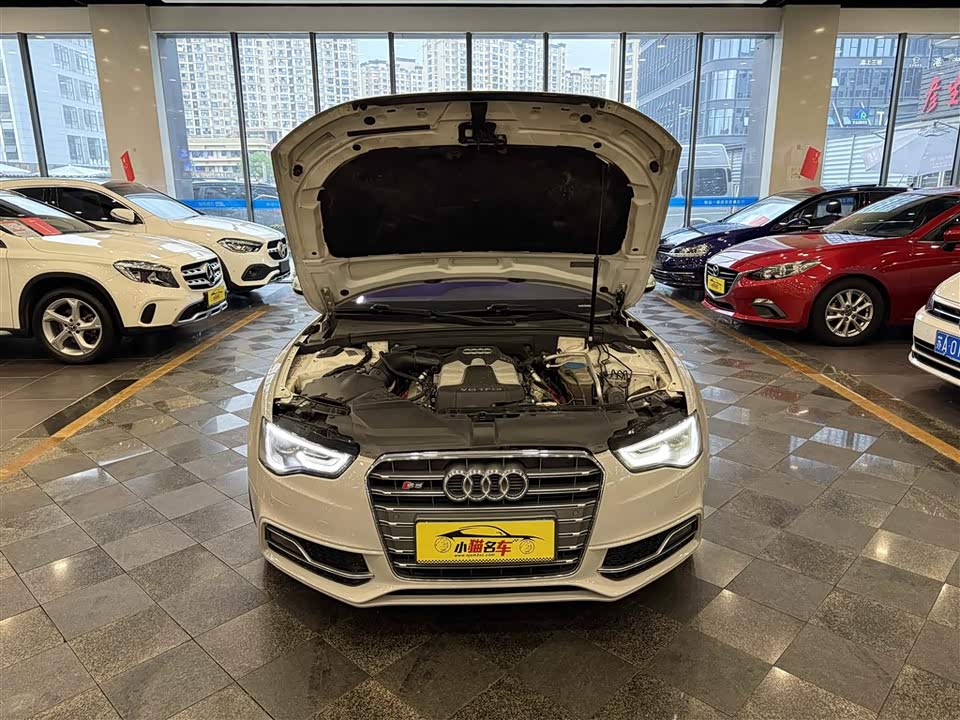 Audi S5
