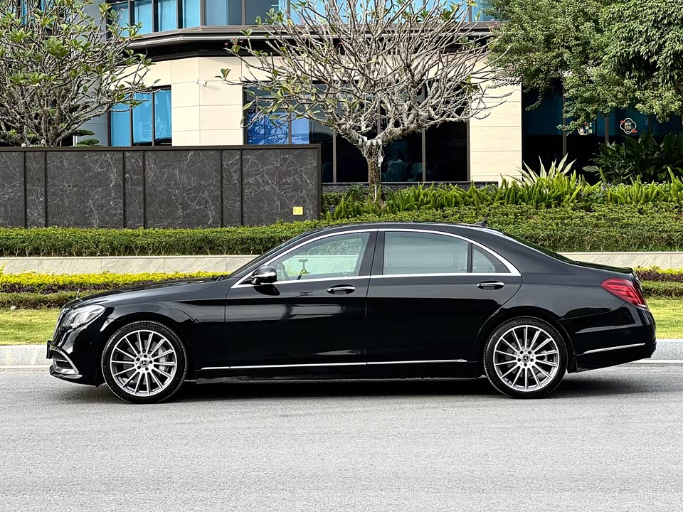 Mercedes-Benz S-class