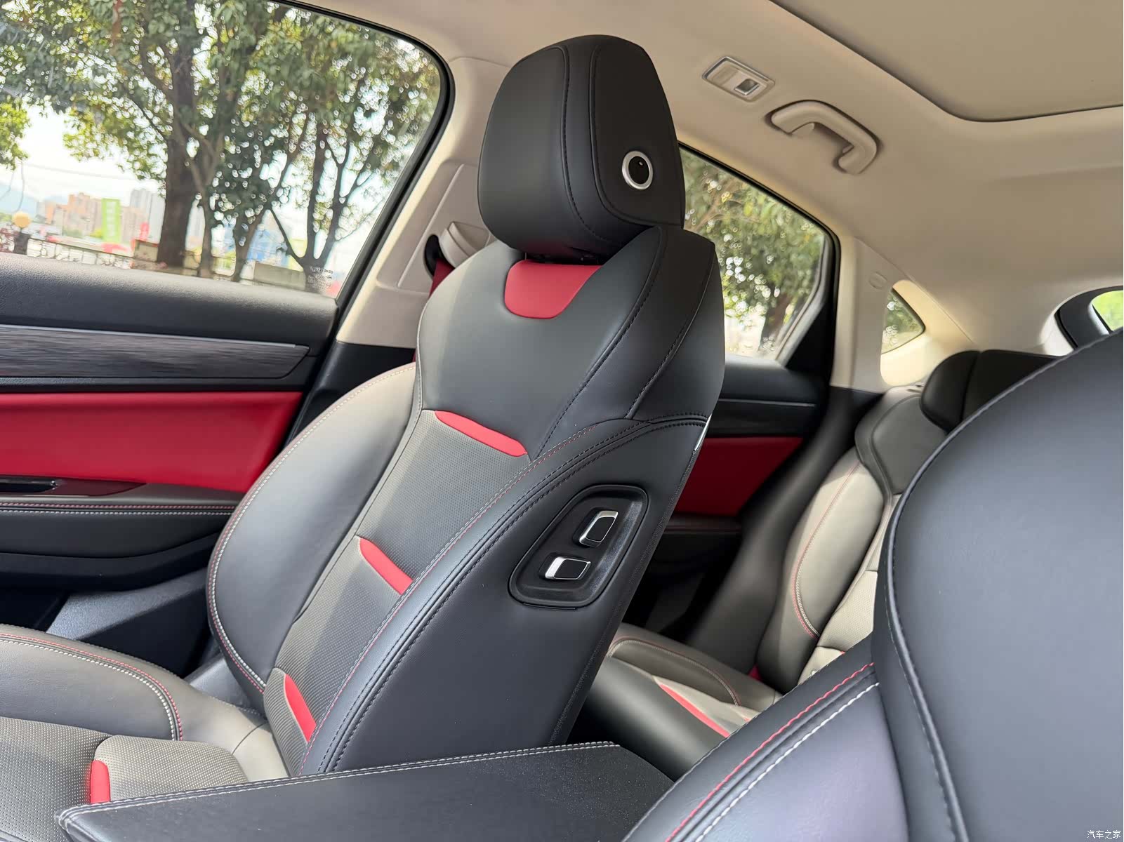 Geely Xingyue, 2019 29