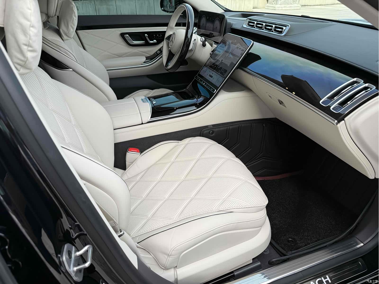 Maybach S-Class, 2024 14