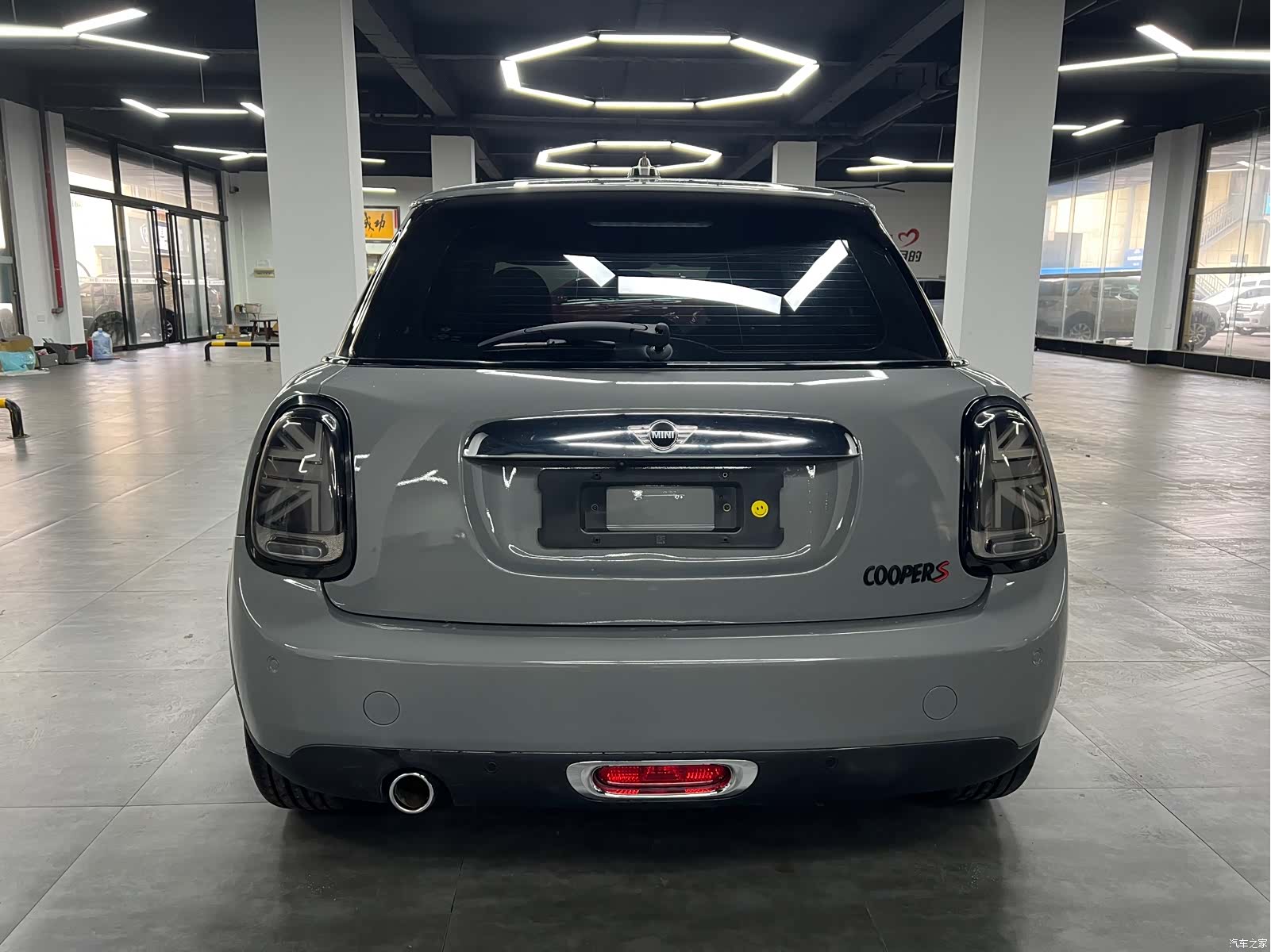 Mini ONE, 2021 9