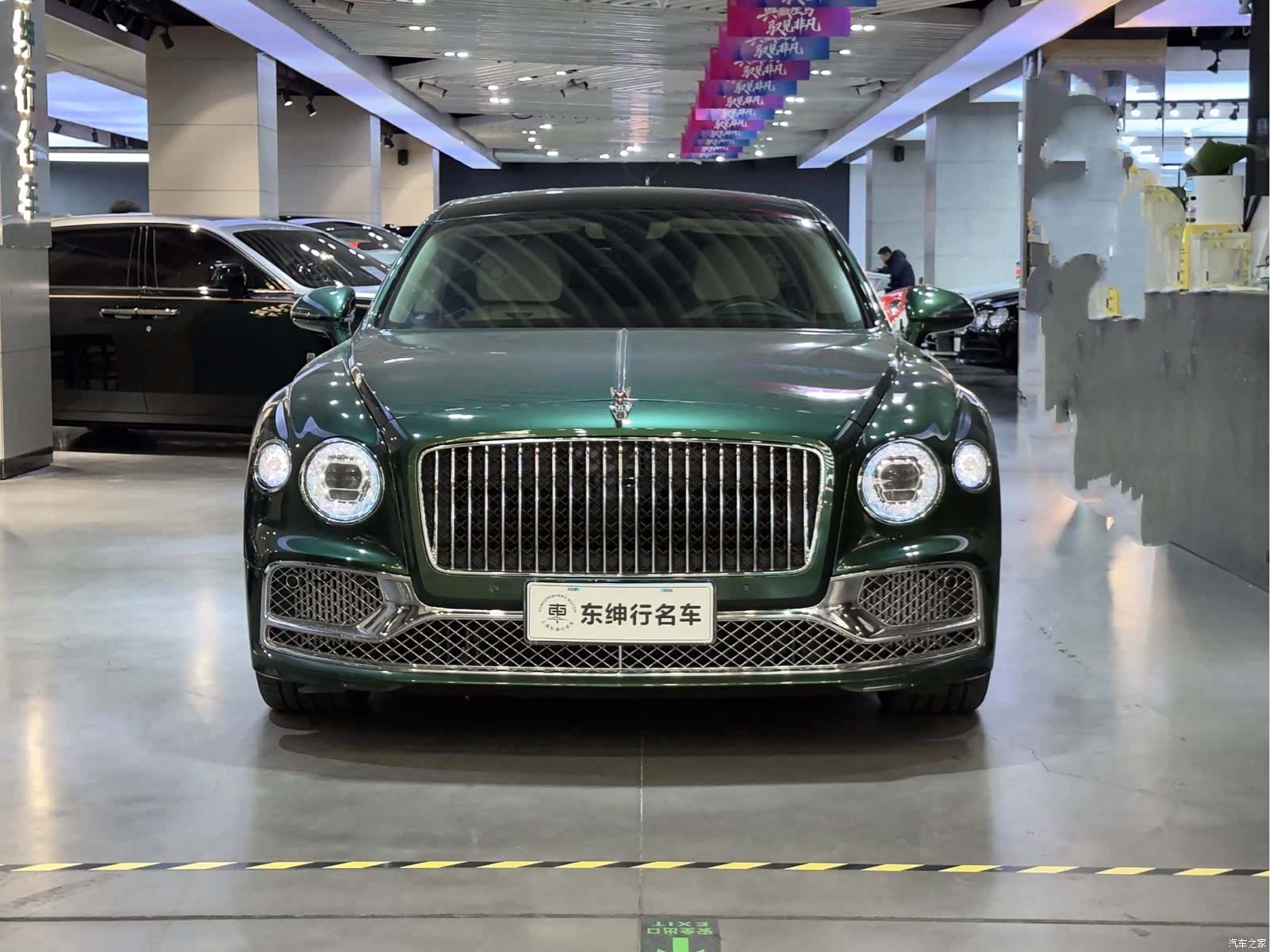 Bentley Flying Spur, 2021 2