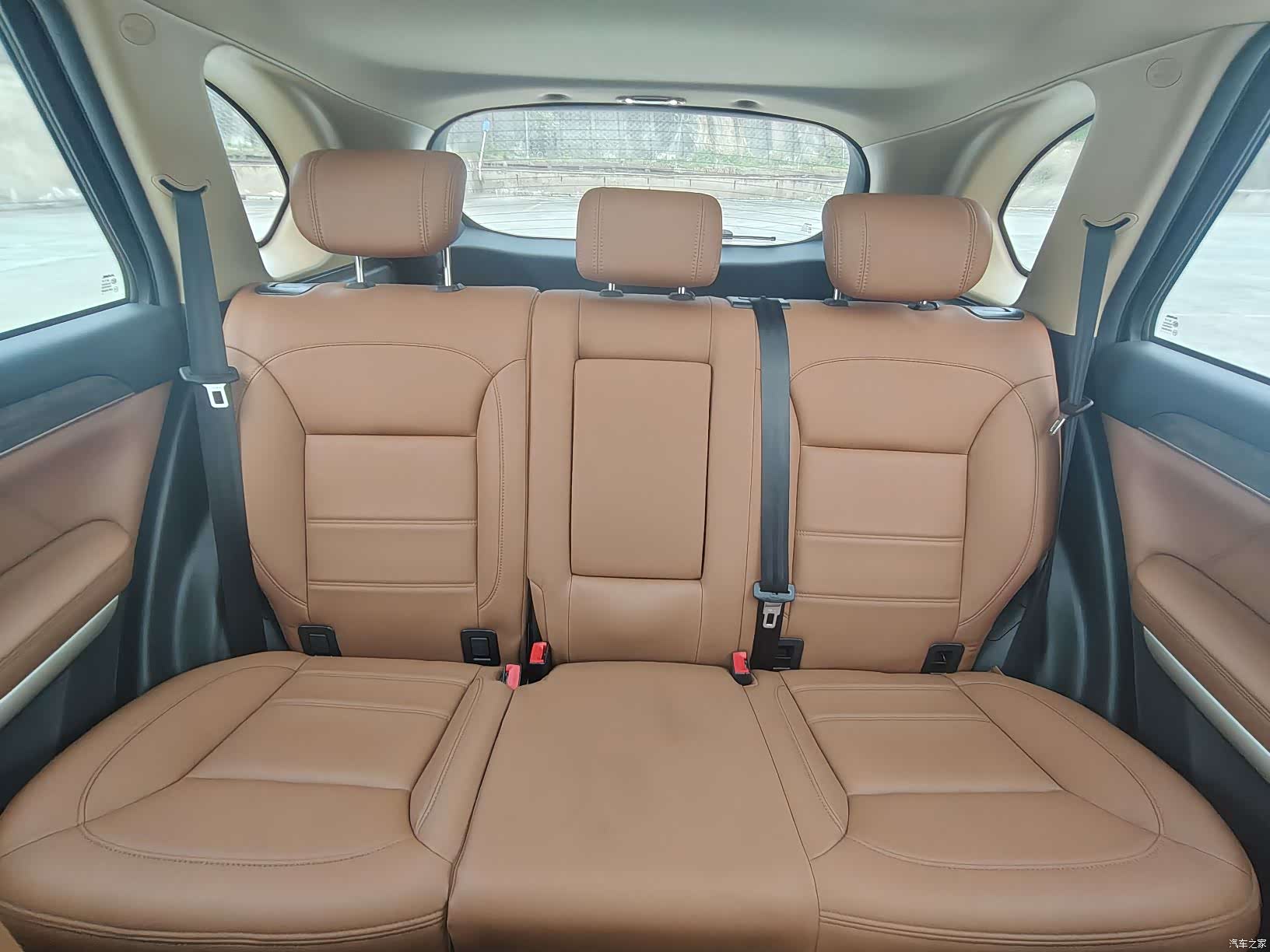 Haval H8, 2017 28
