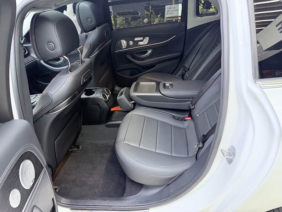 Mercedes-Benz E-Class 2020, фото 8
