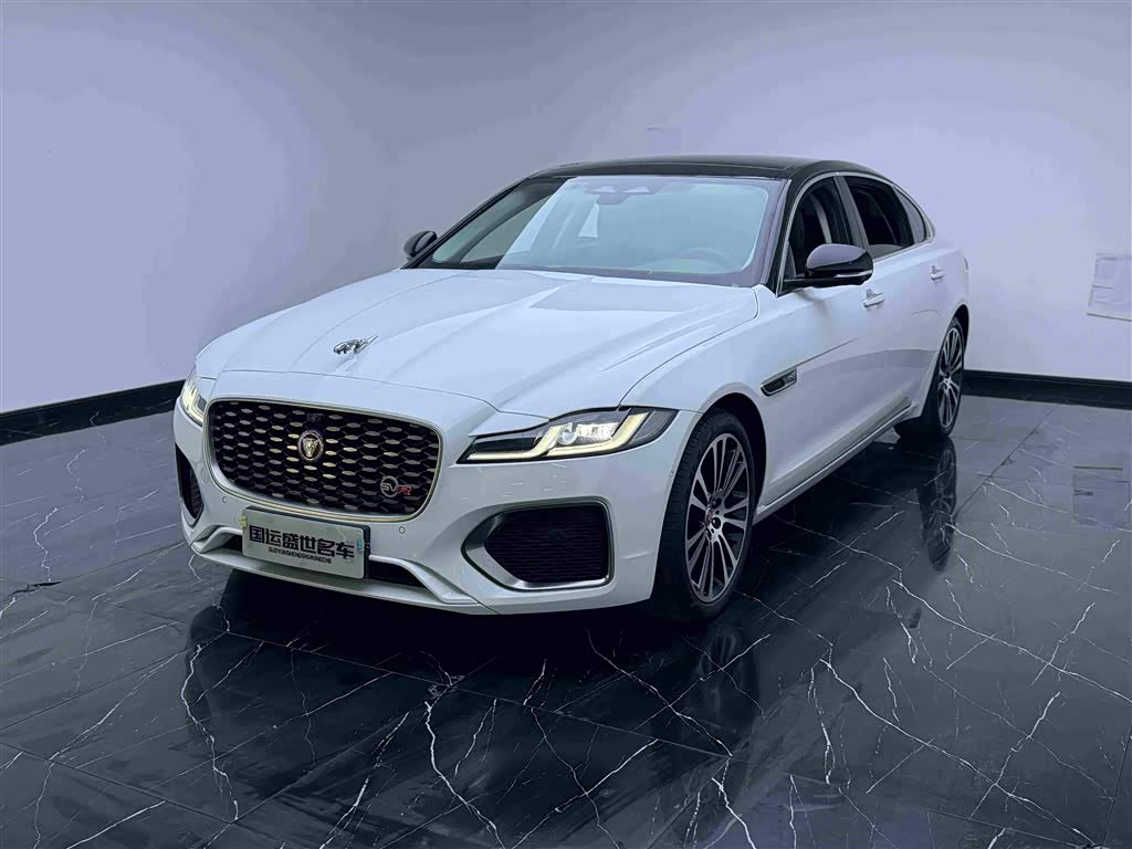 Jaguar XFL