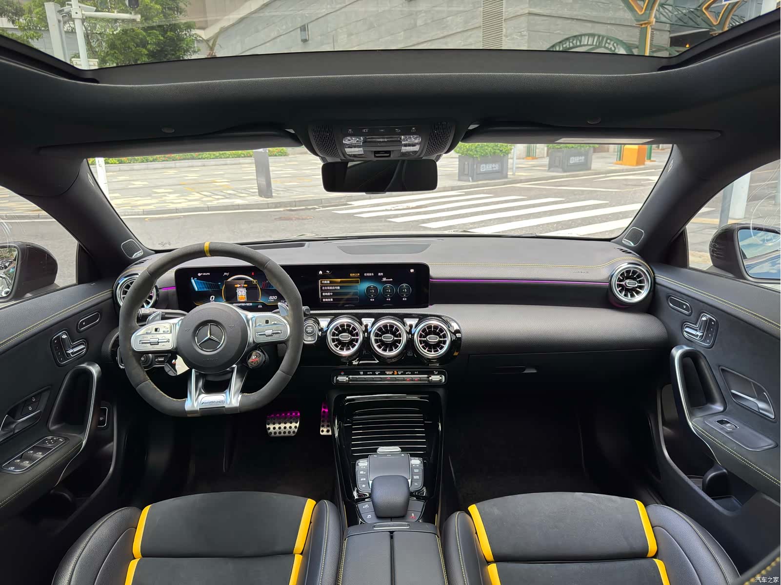 Mercedes-Benz CLA, 2022 3