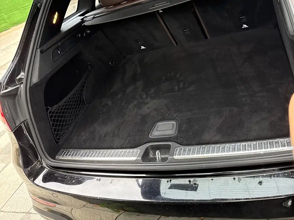 Mercedes-Benz GLC Mercedes-Benz GLC